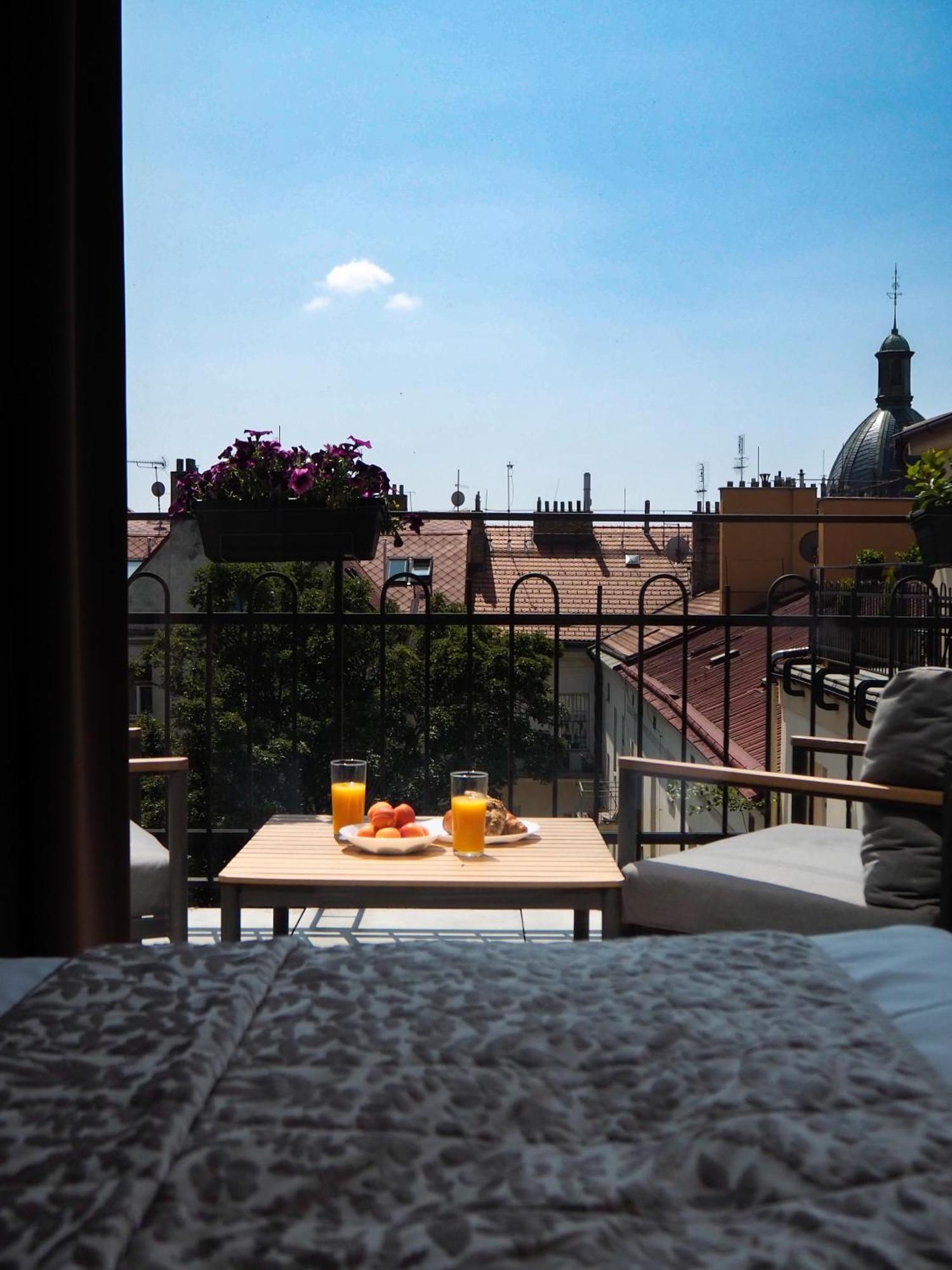 Rasinovo Nabrezi - Riverside Aparthotel Prag